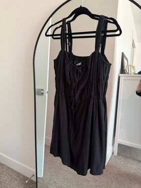 Abercrombie & Fitch Black Sleeveless Tie-Front Dress